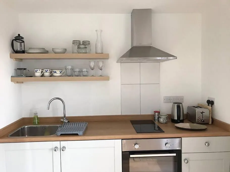 Relaxing Studio And Garden In St Hilary Apartment Cowbridge