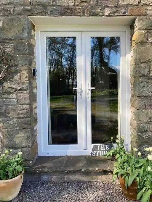 Relaxing Studio And Garden In St Hilary Apartment Cowbridge